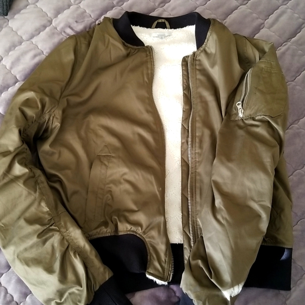 Bomber  jacket